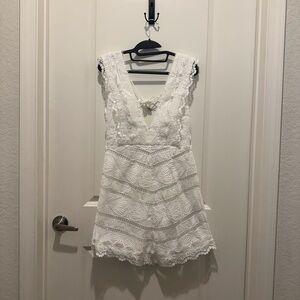 Elegant White Lace Dress